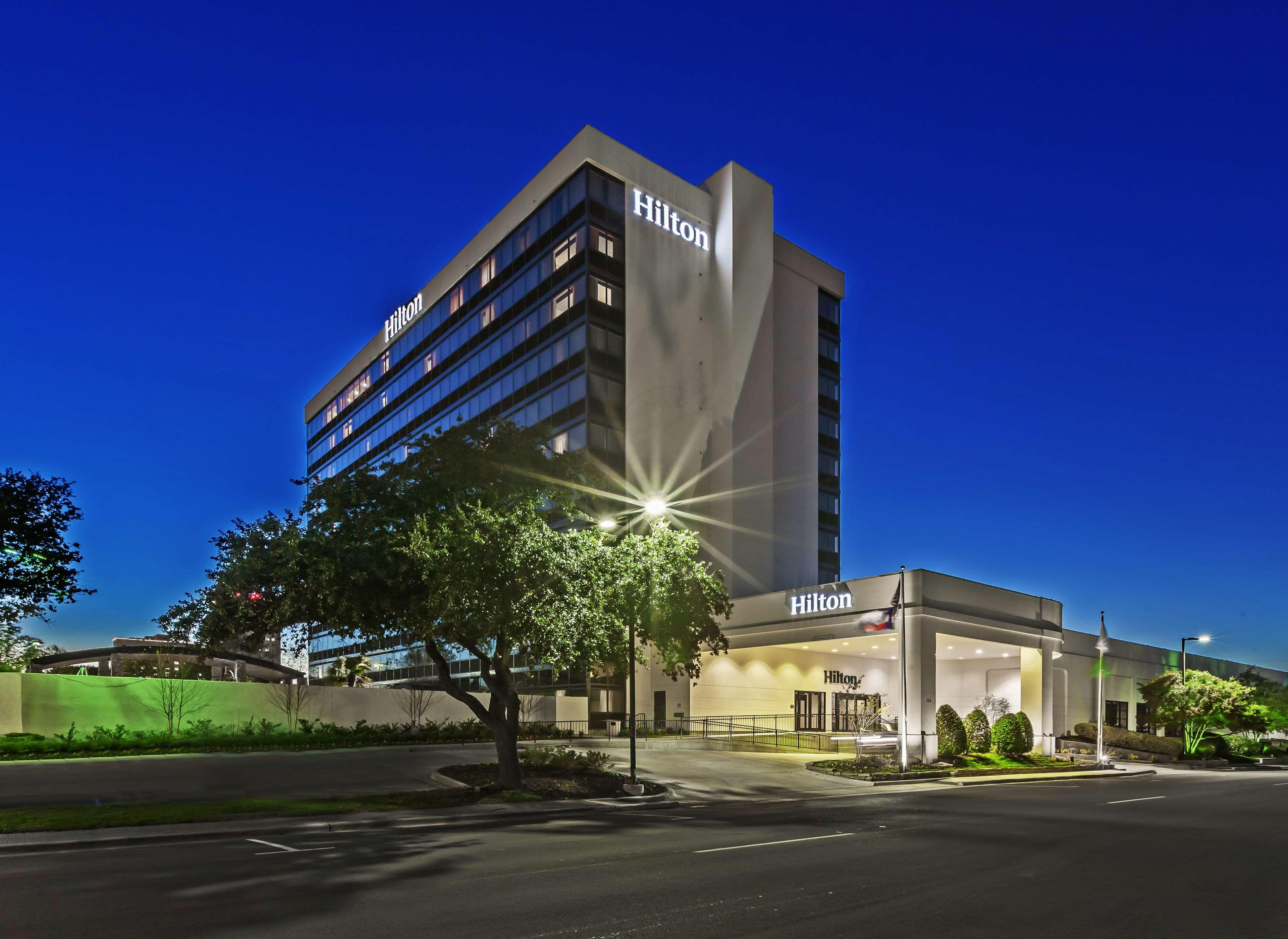 Hilton Waco Hotel Kültér fotó